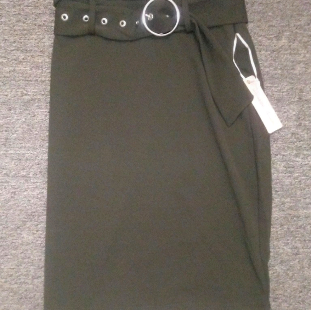 IRIS olive pencil skirt with matching belt size small